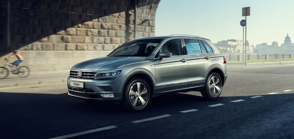 Новый Volkswagen Tiguan с автопилотом, виртуальной приборной панелью и «умными» системами контроля презентуют на выставке «МоторЭкспоШоу-2017» Новый Volkswagen Tiguan с автопилотом, виртуальной приборной панелью и «умными» системами контроля презентуют на выставке «МоторЭкспоШоу-2017»